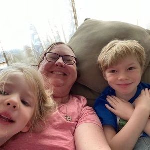 Meet your Posher, Phyllis